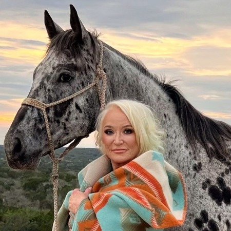 Tanya Tucker's estimated net worth is $60 Million.